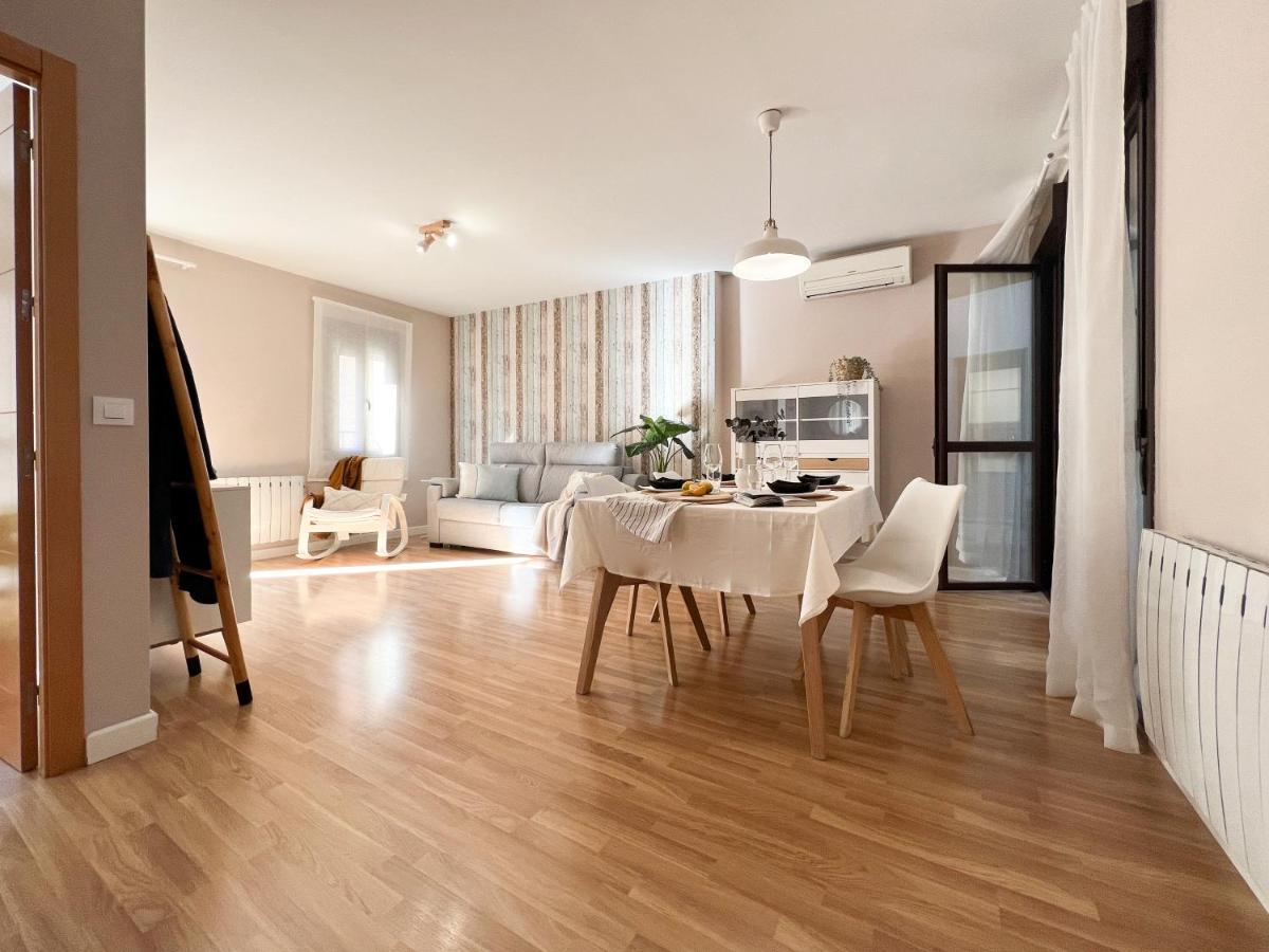 Apartamentos Turísticos Con Alma Plasencia Exterior foto